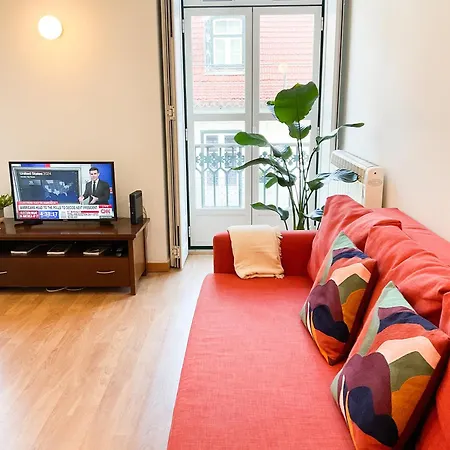Stunning Luxury In Chiado 1br Lisboa