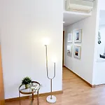 Stunning Luxury In Chiado 1br *