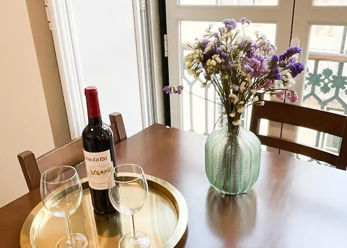 Stunning Luxury In Chiado 1br 아파트 리스본